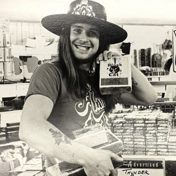 🌞✨⭐ MAKE AN OFFER✨🌞⭐ - Picture 2 of 4